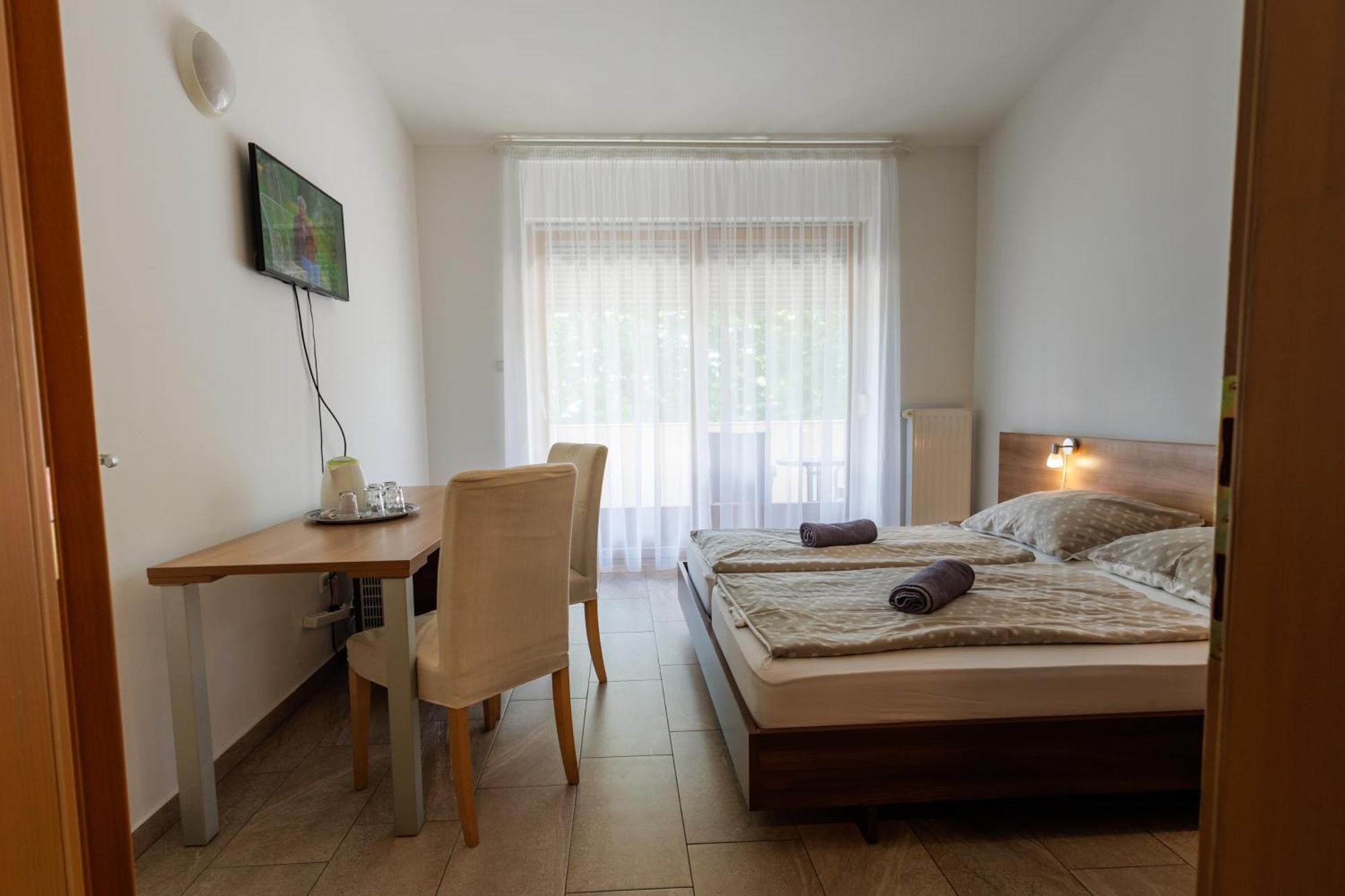 Jacht Apartmanok Balatonfüred Esterno foto