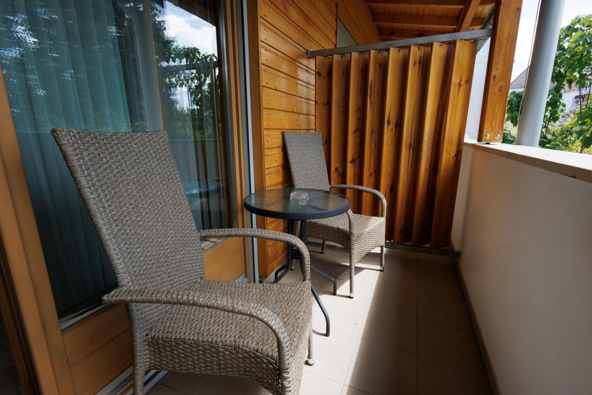 Jacht Apartmanok Balatonfüred Esterno foto